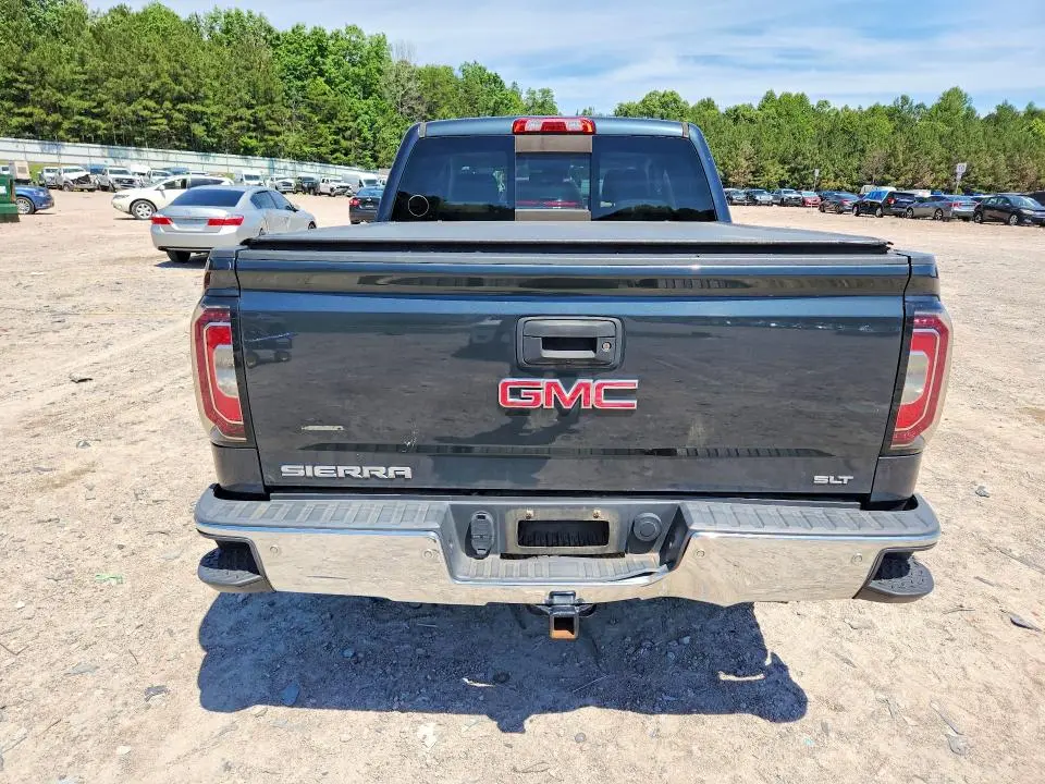 2018 GMC SIERRA K1500 SLT  