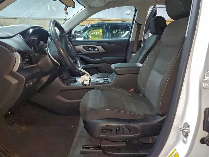 2019 CHEVROLET TRAVERSE LT  