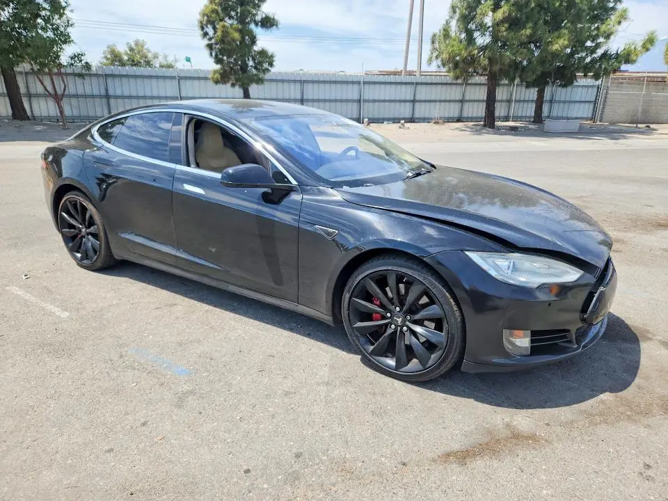 2013 TESLA MODEL S   