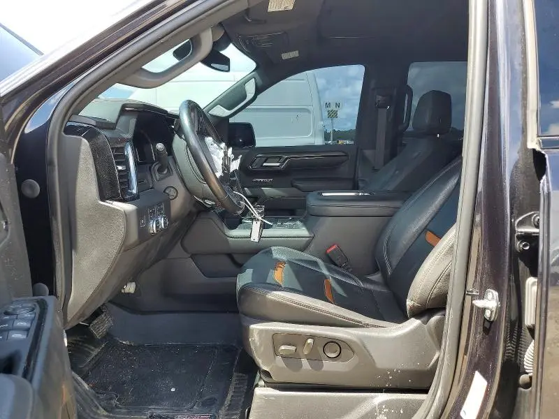2022 GMC SIERRA K1500 AT4  