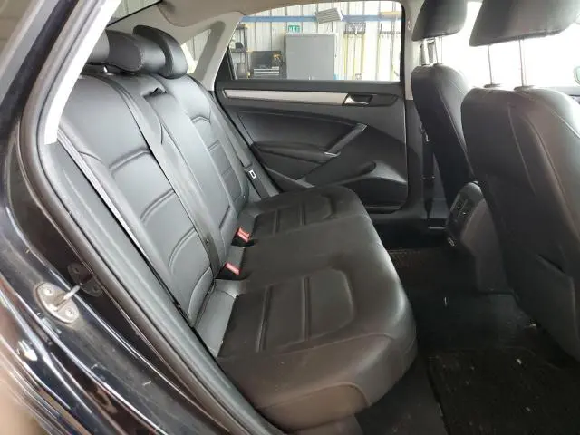 2021 VOLKSWAGEN PASSAT SE  