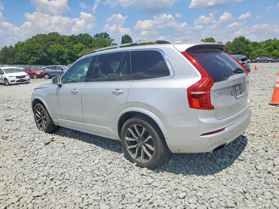 2018 VOLVO XC90 T6  