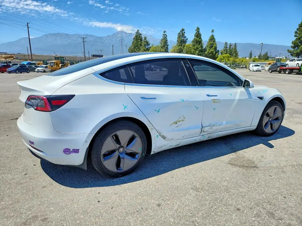 2019 TESLA MODEL 3   
