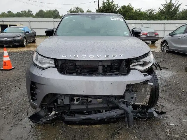 2024 LAND ROVER DISCOVERY METROPOLITAN EDITION  