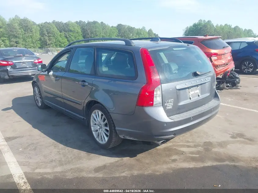 2011 VOLVO V50 T5/T5 R-DESIGN