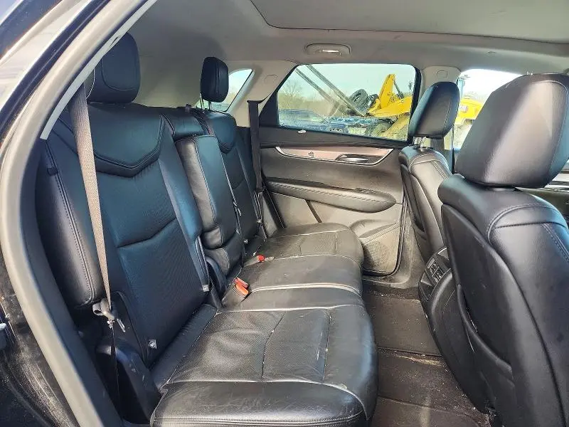 2019 CADILLAC XT5 LUXURY  