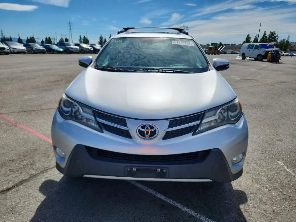2015 TOYOTA RAV4 LIMITED  