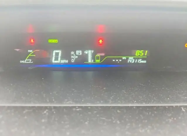 2013 TOYOTA PRIUS V THREE  