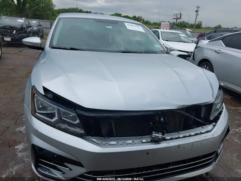 2017 VOLKSWAGEN PASSAT 1.8T R-LINE