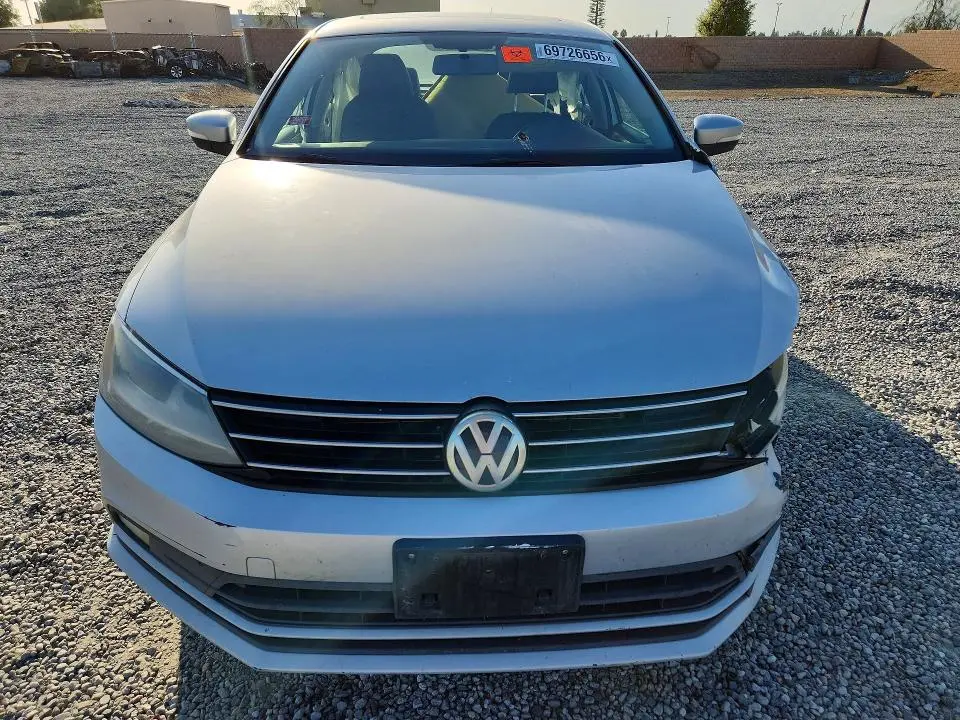 2015 VOLKSWAGEN JETTA SE  