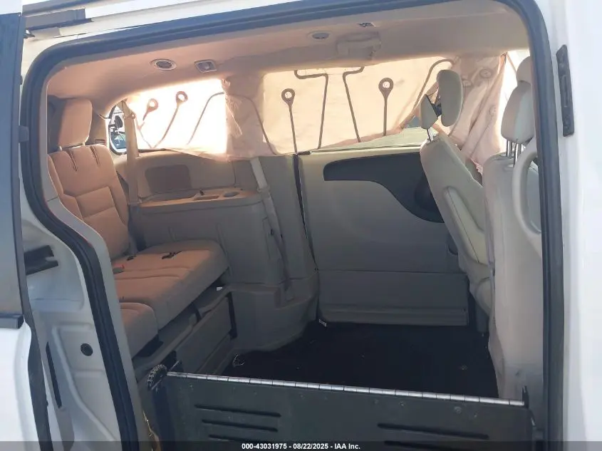 2016 DODGE GRAND CARAVAN SE