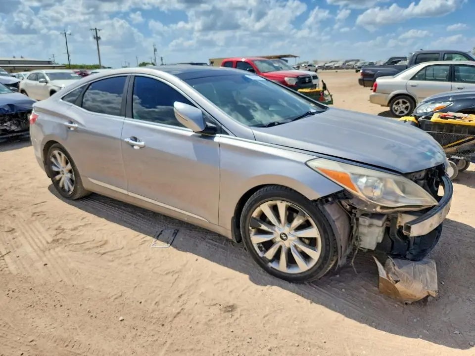 2012 HYUNDAI AZERA BASE  