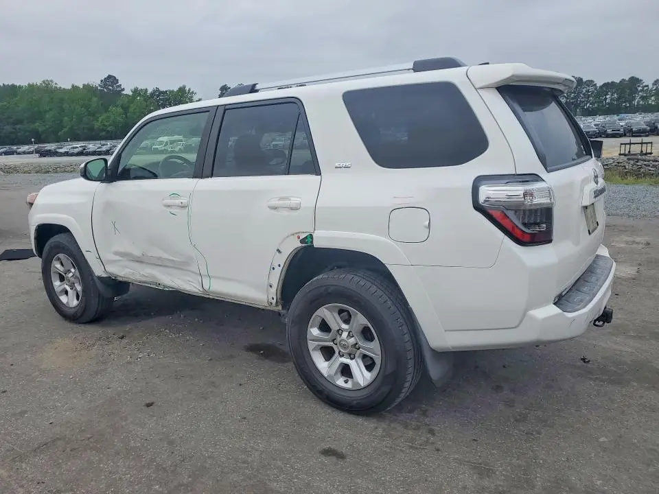 2019 TOYOTA 4RUNNER SR5  