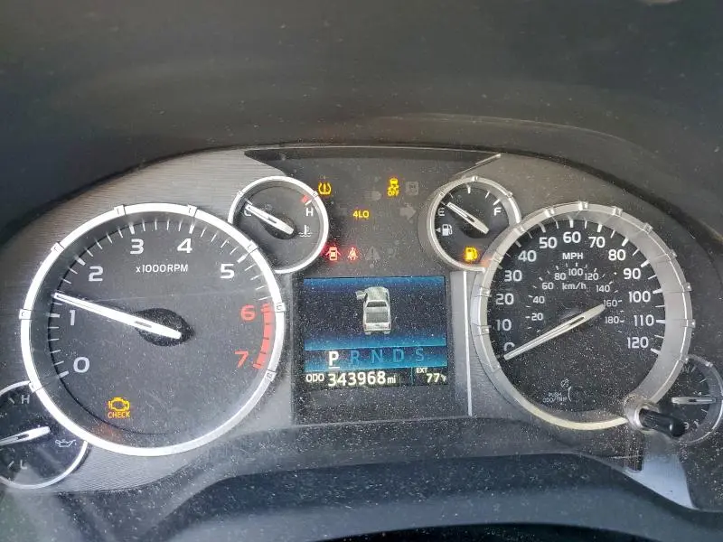 2017 TOYOTA TUNDRA DOUBLE CAB SR  