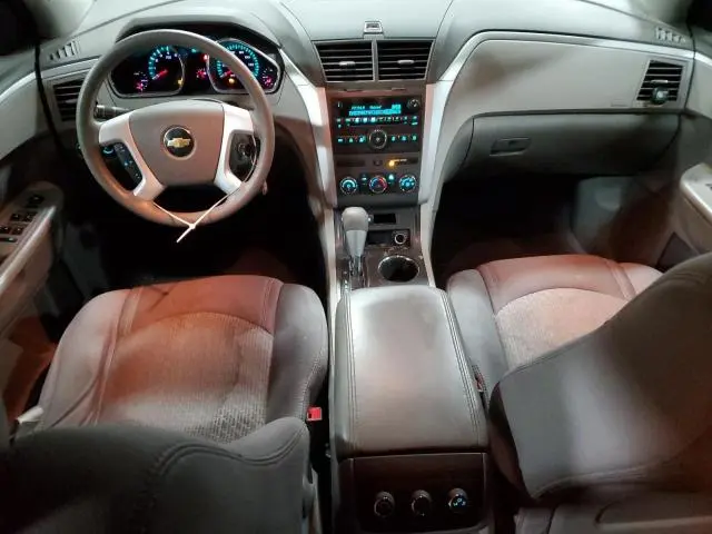 2011 CHEVROLET TRAVERSE LS