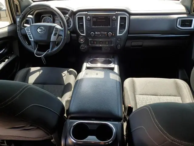 2019 NISSAN TITAN SV  