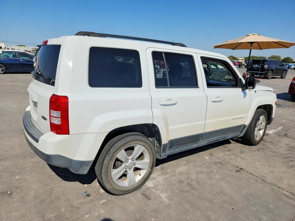 2016 JEEP PATRIOT LATITUDE  