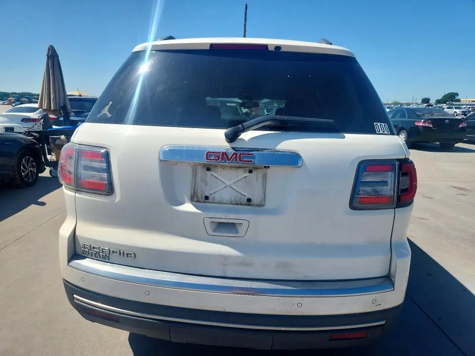 2015 GMC ACADIA SLT-1  