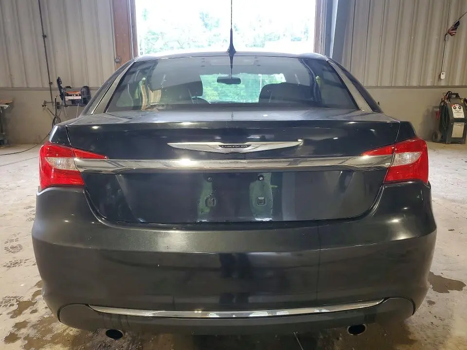 2011 CHRYSLER 200 LIMITED  