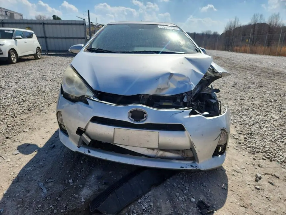 2012 TOYOTA PRIUS C FOUR  
