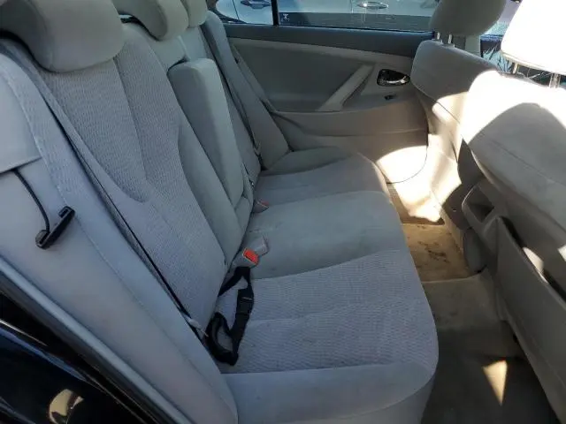 2011 TOYOTA CAMRY BASE  