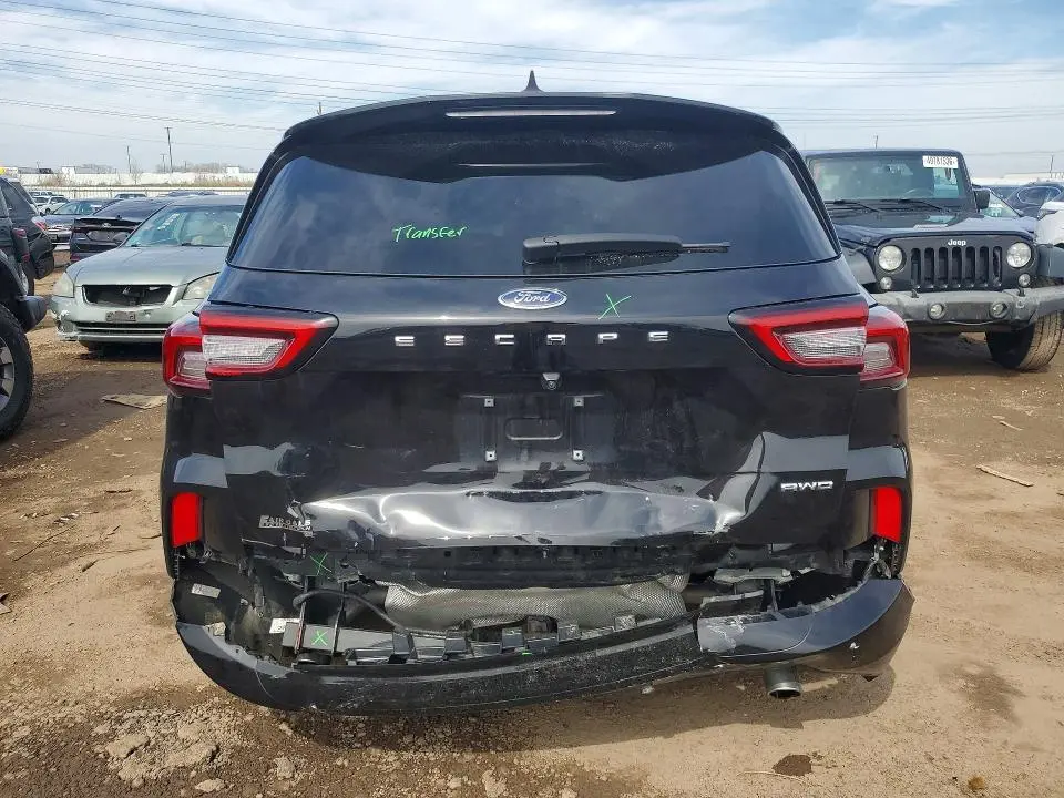 2024 FORD ESCAPE ST LINE SELECT  