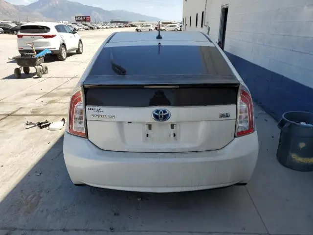 2013 TOYOTA PRIUS   