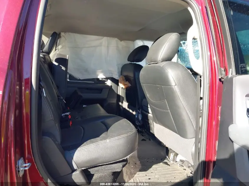 2017 RAM 1500 BIG HORN  4X2 5'7 BOX