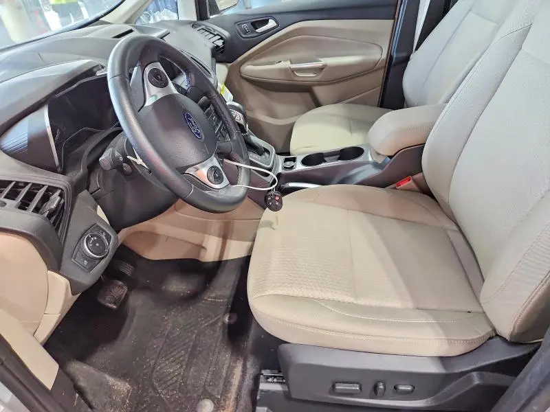 2017 FORD C-MAX SE  