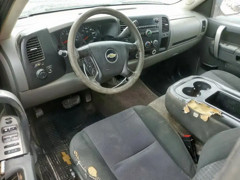 2011 CHEVROLET SILVERADO C1500 LS  