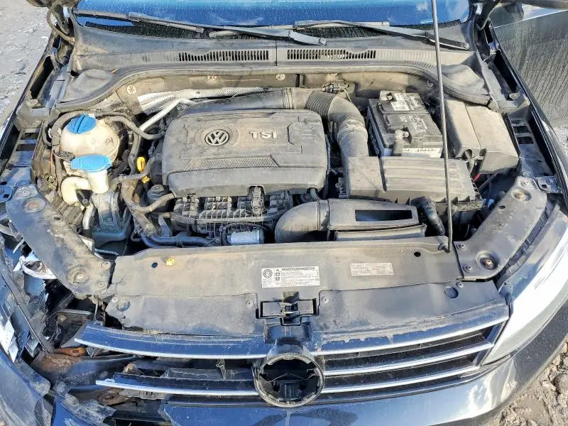 2015 VOLKSWAGEN JETTA SE  