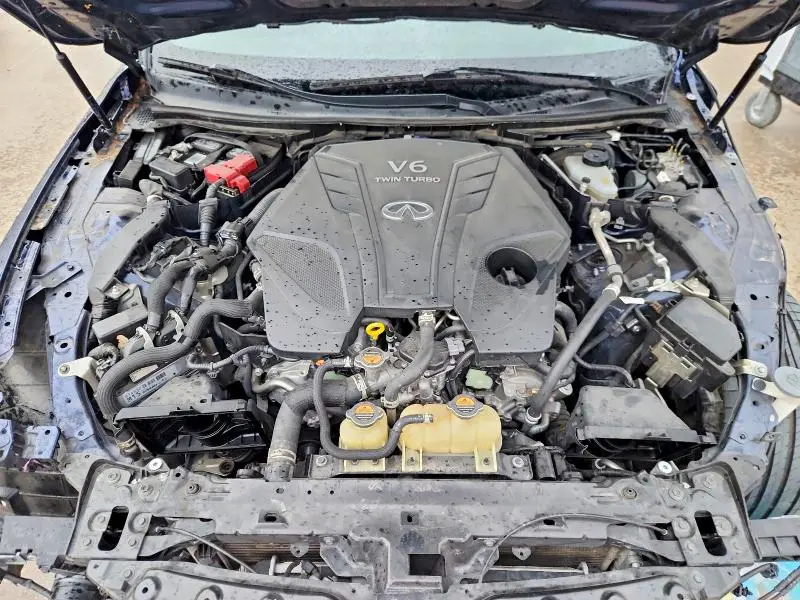 2021 INFINITI Q60 LUXE  