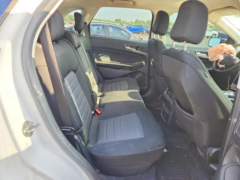 2021 FORD EDGE SE  