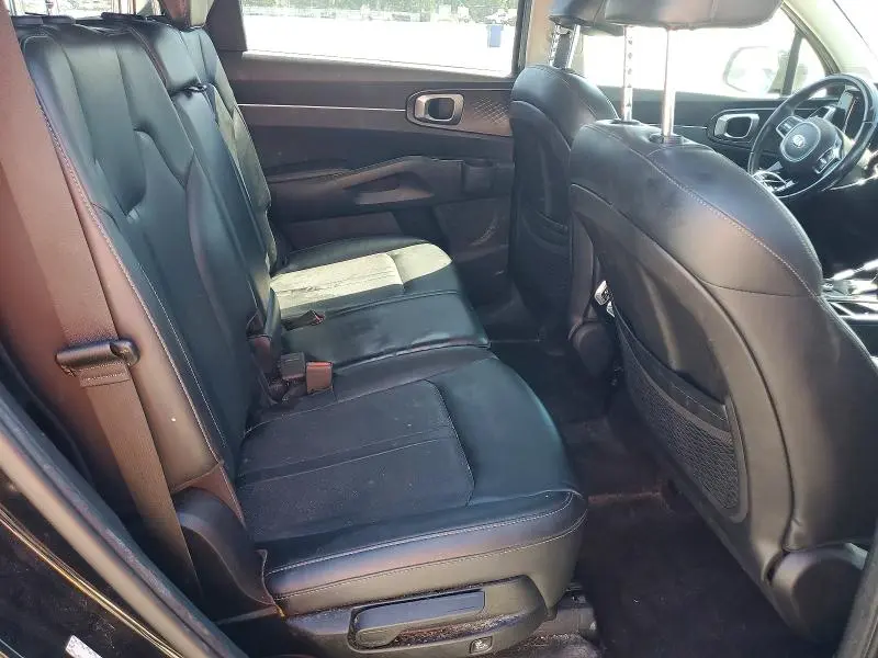 2021 KIA SORENTO S  
