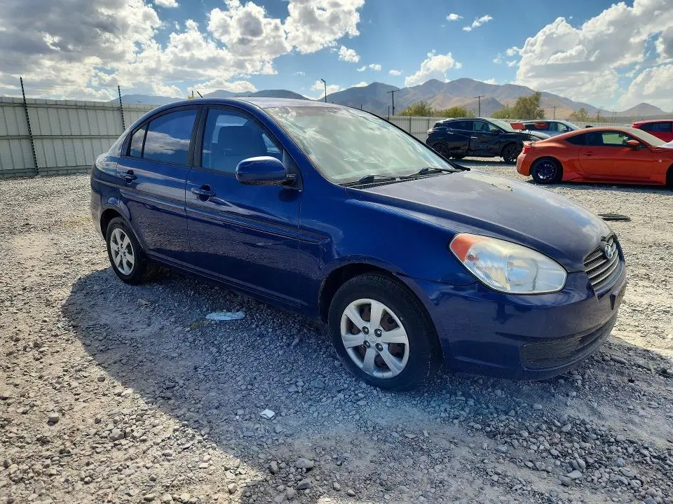 2011 HYUNDAI ACCENT GLS  