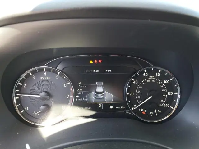 2023 INFINITI QX80 LUXE  