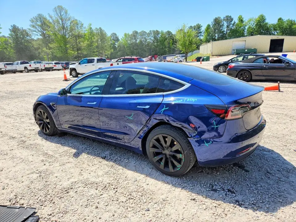 2018 TESLA MODEL 3   