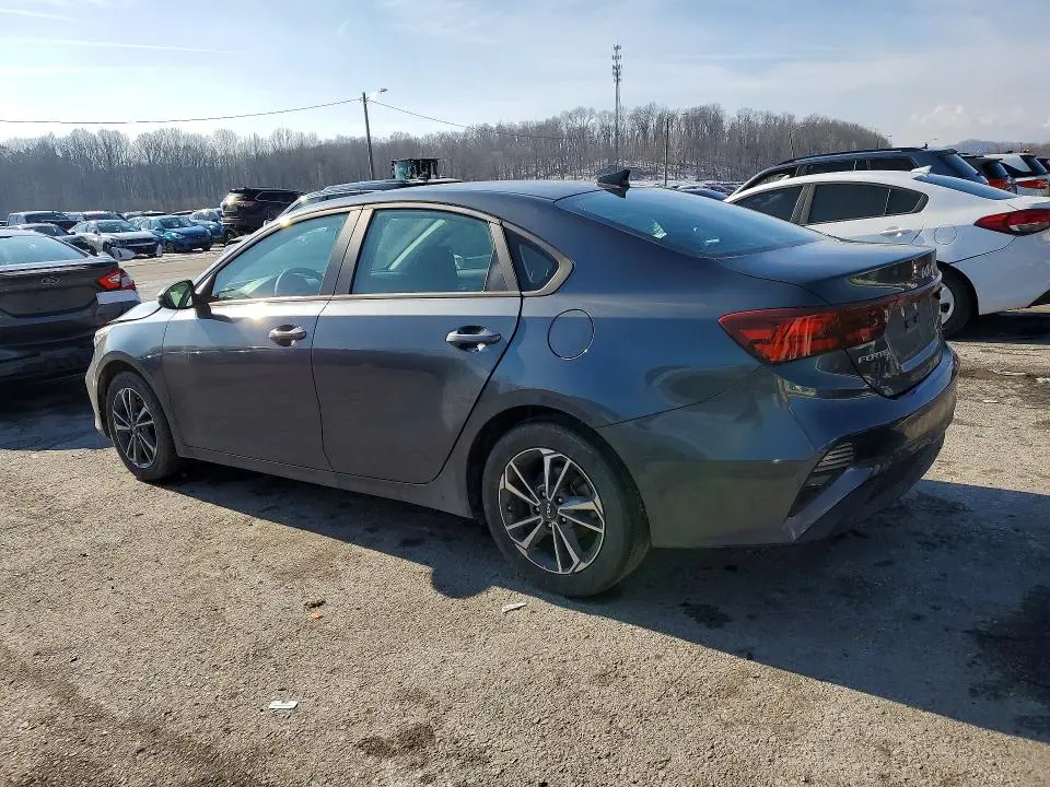 2024 KIA FORTE LX  