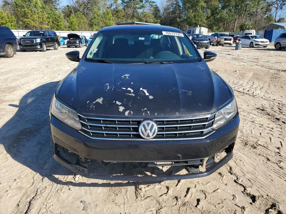 2017 VOLKSWAGEN PASSAT S  