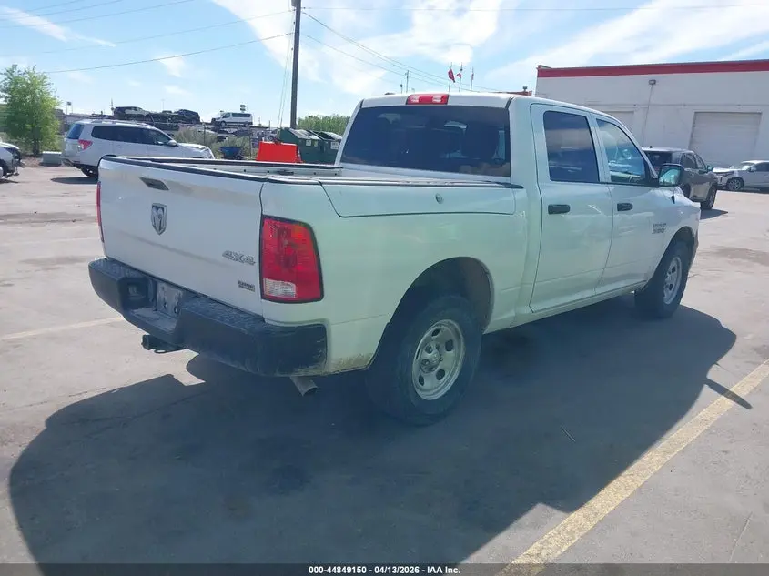 2017 RAM 1500 TRADESMAN  4X4 5'7 BOX