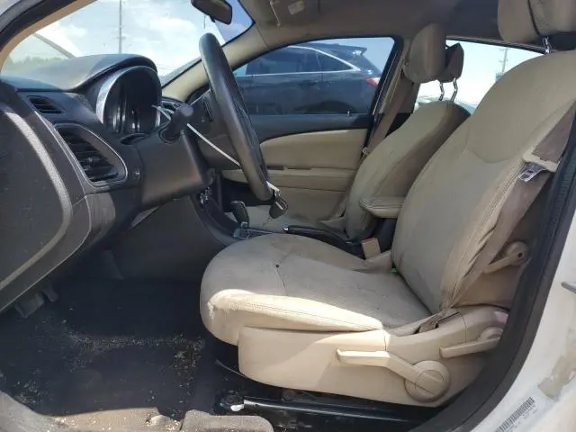 2013 CHRYSLER 200 LX  