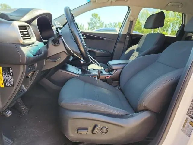 2017 KIA SORENTO LX  