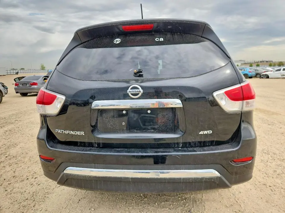 2013 NISSAN PATHFINDER S  