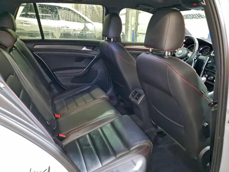 2021 VOLKSWAGEN GTI S  