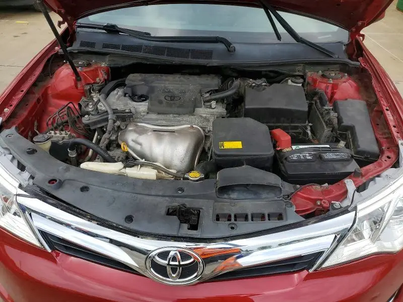 2013 TOYOTA CAMRY SE  