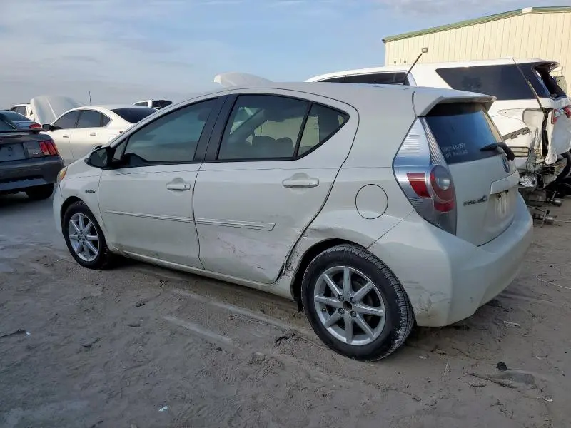 2013 TOYOTA PRIUS C   