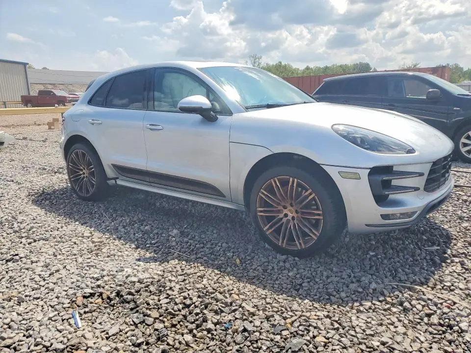 2015 PORSCHE MACAN TURBO  
