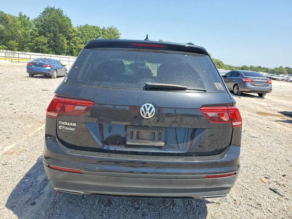 2021 VOLKSWAGEN TIGUAN S  
