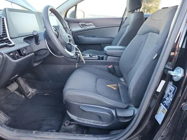 2023 KIA SPORTAGE LX  