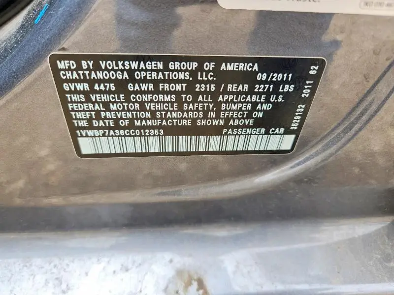 2012 VOLKSWAGEN PASSAT SE  